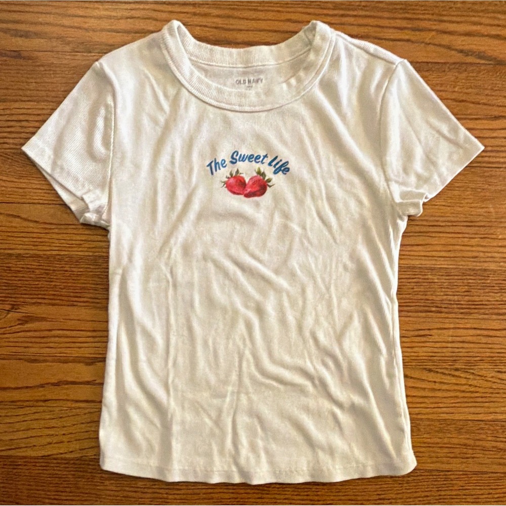 Old Navy Women's The Sweet Life Strawberry Ribbed Cotton Crew Tee Size S